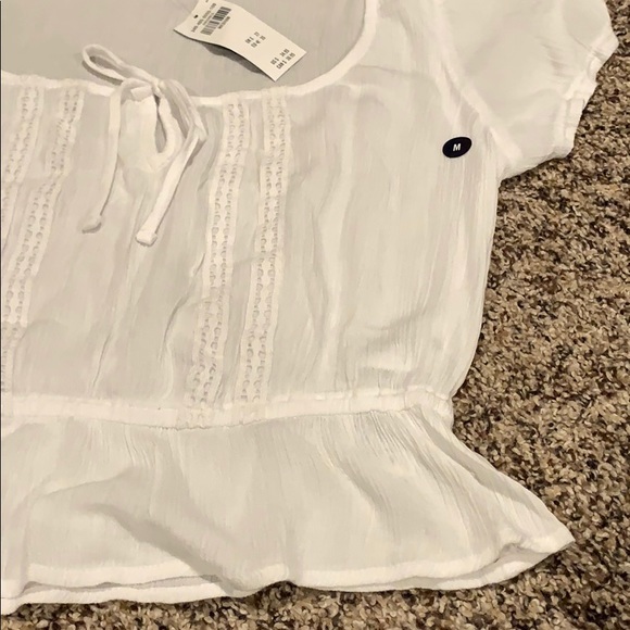 Hollister crop top - Picture 3 of 4